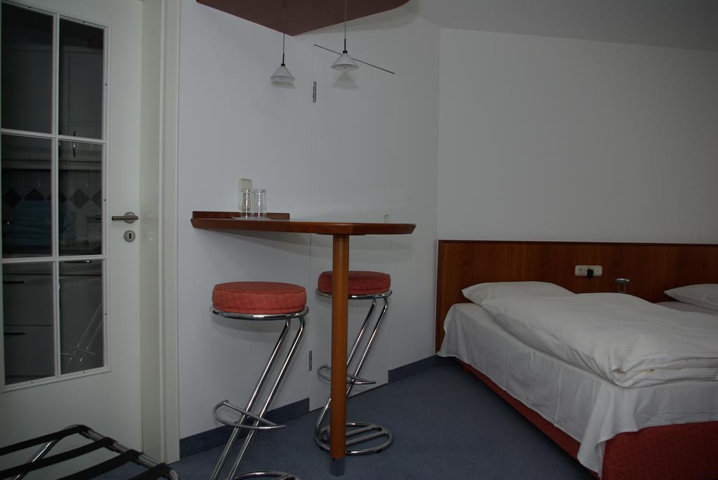 Hotel Alte Bruecke Bad Homburg vor der Höhe Eksteriør bilde