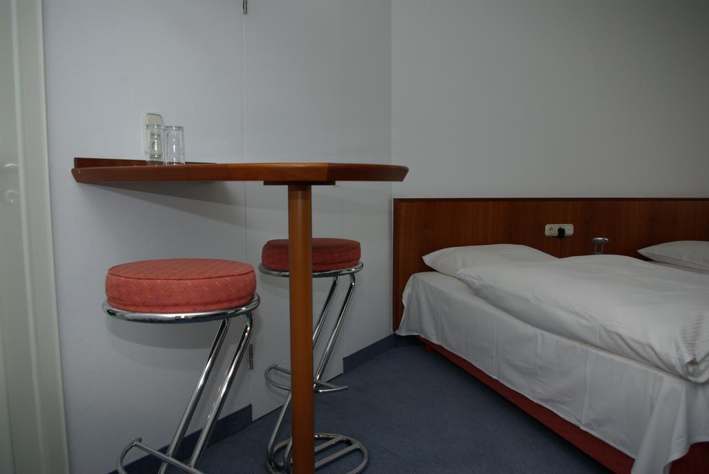 Hotel Alte Bruecke Bad Homburg vor der Höhe Rom bilde